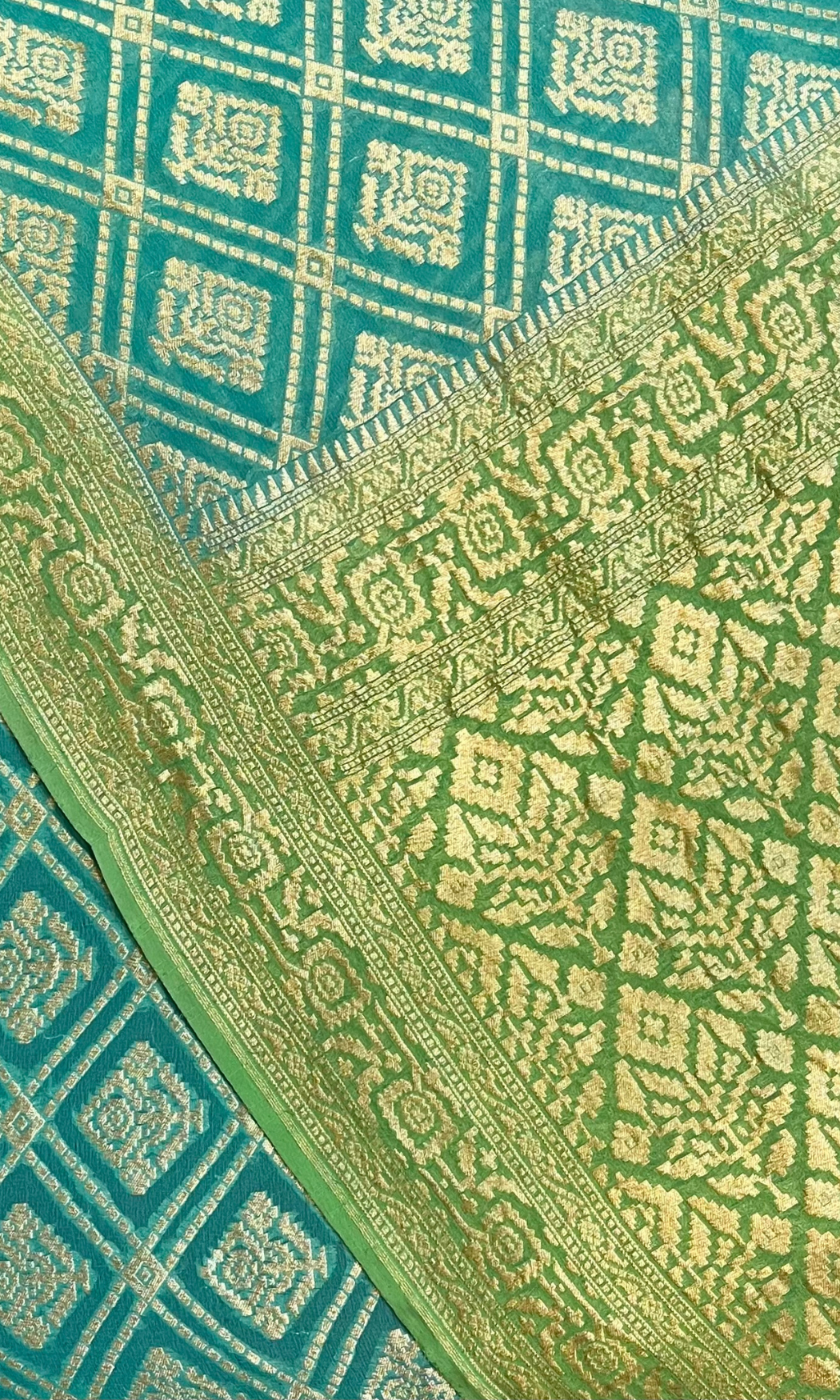 Pista Green Georgette Zari Woven Saree