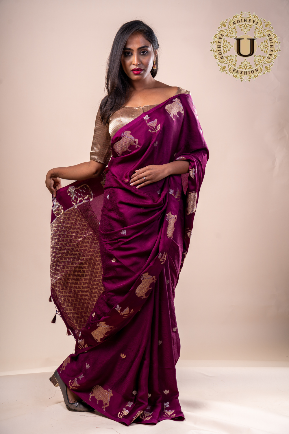 WINE SEMI CRAPE COW ZARI BORDER