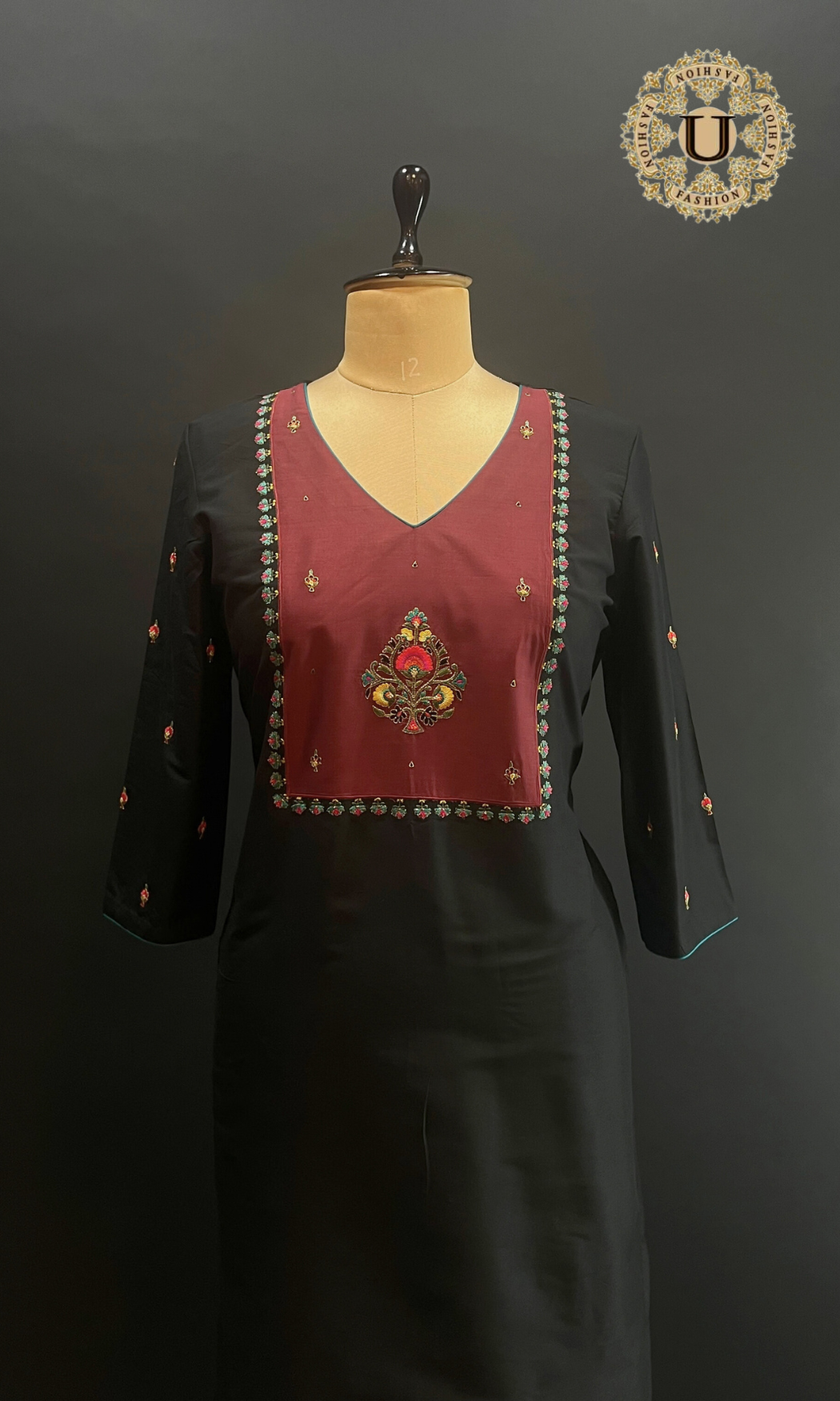 Black Spun Hand Embroidery Motif Long Kurti.