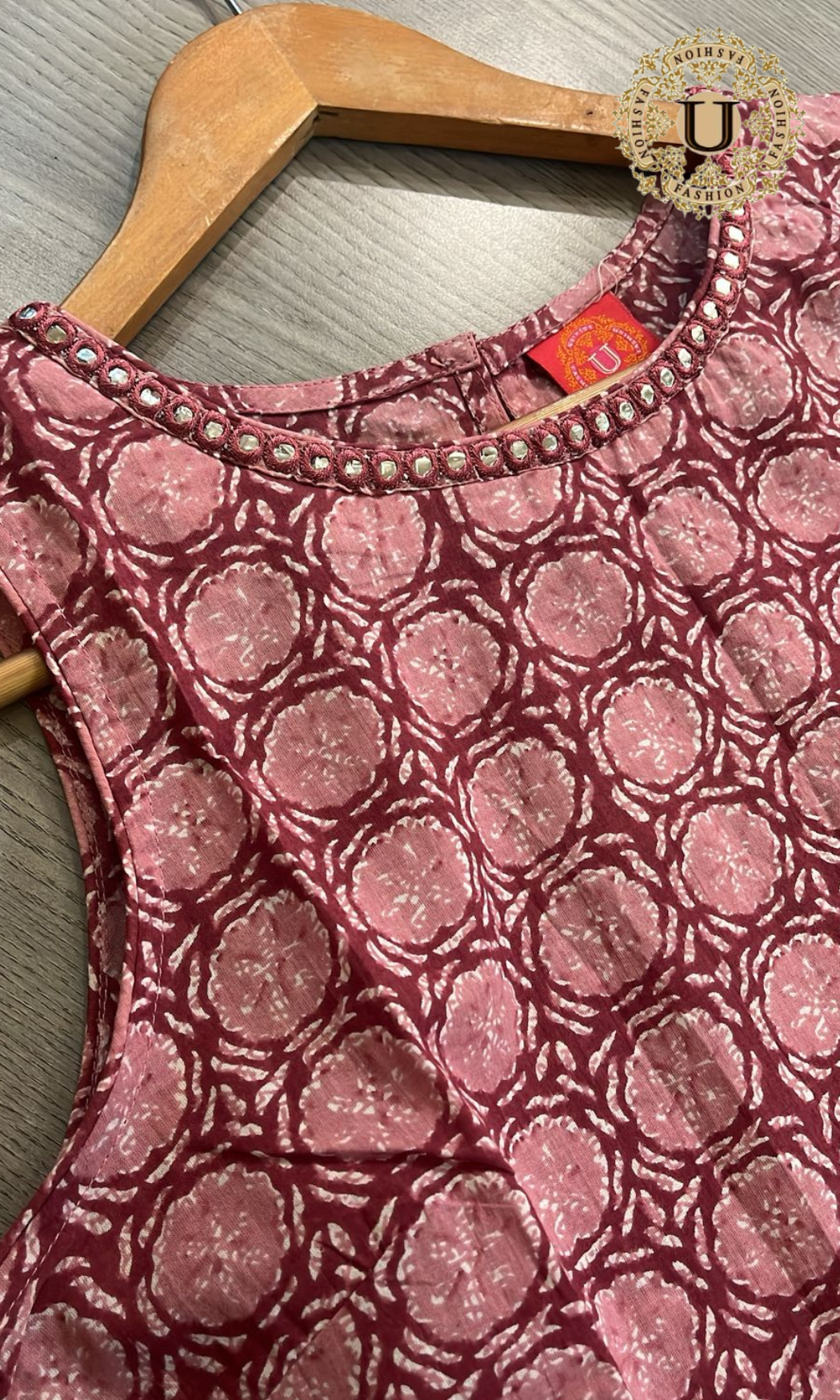 Onion Pink Cotton Sleeveless Long Kurti