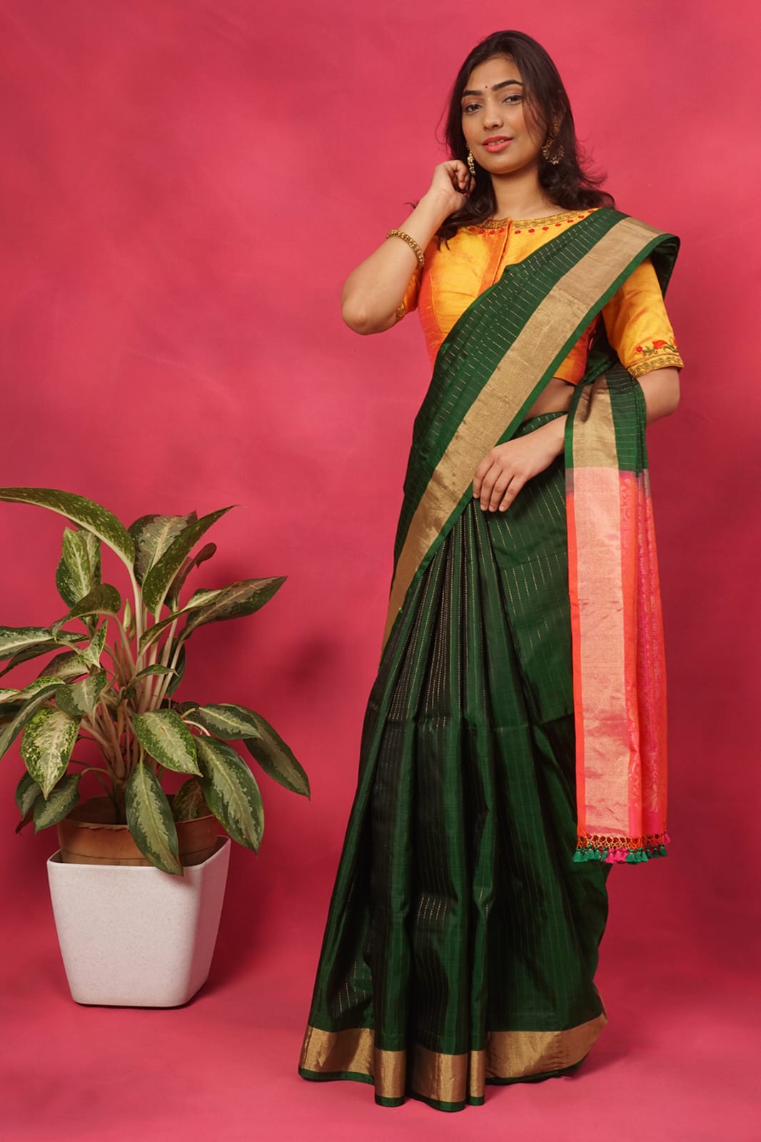 Green pure silk saree with contrast pallu