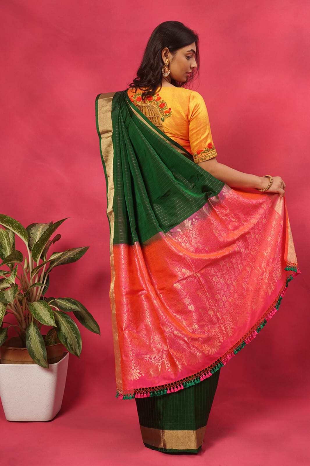 Green pure silk saree with contrast pallu