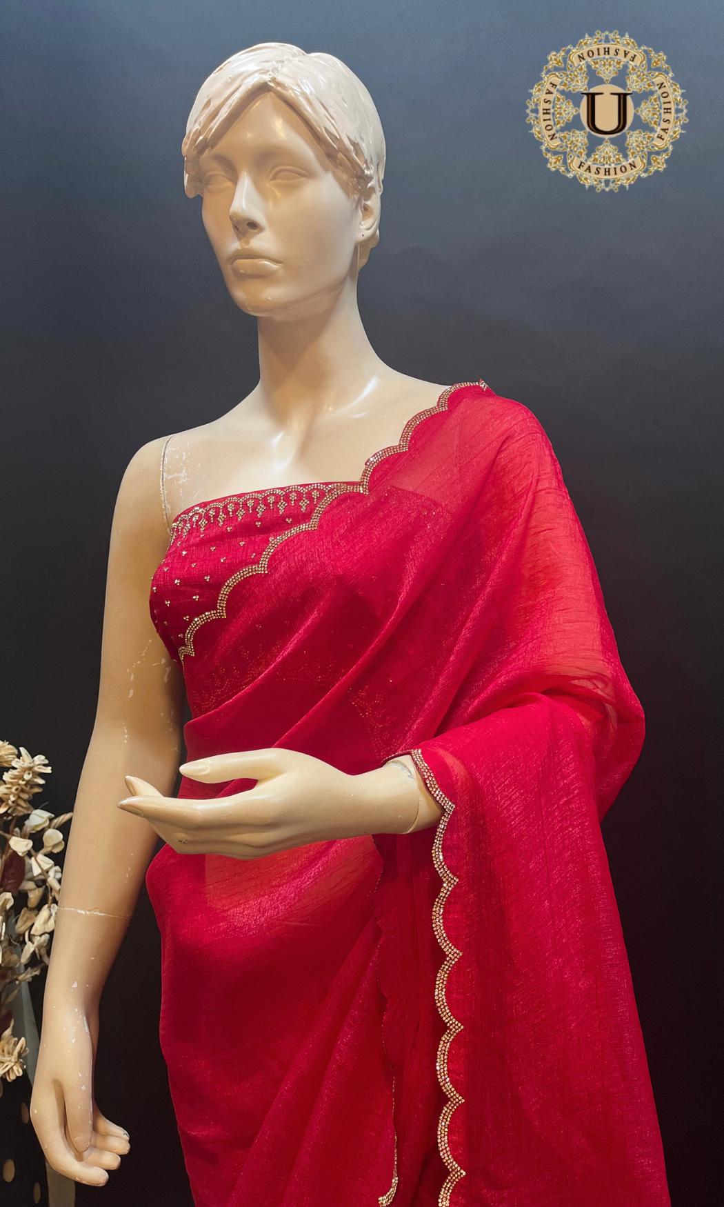 Red mix crape scallop Fancy Saree