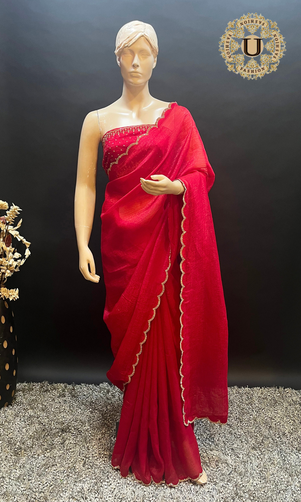 Red mix crape scallop Fancy Saree