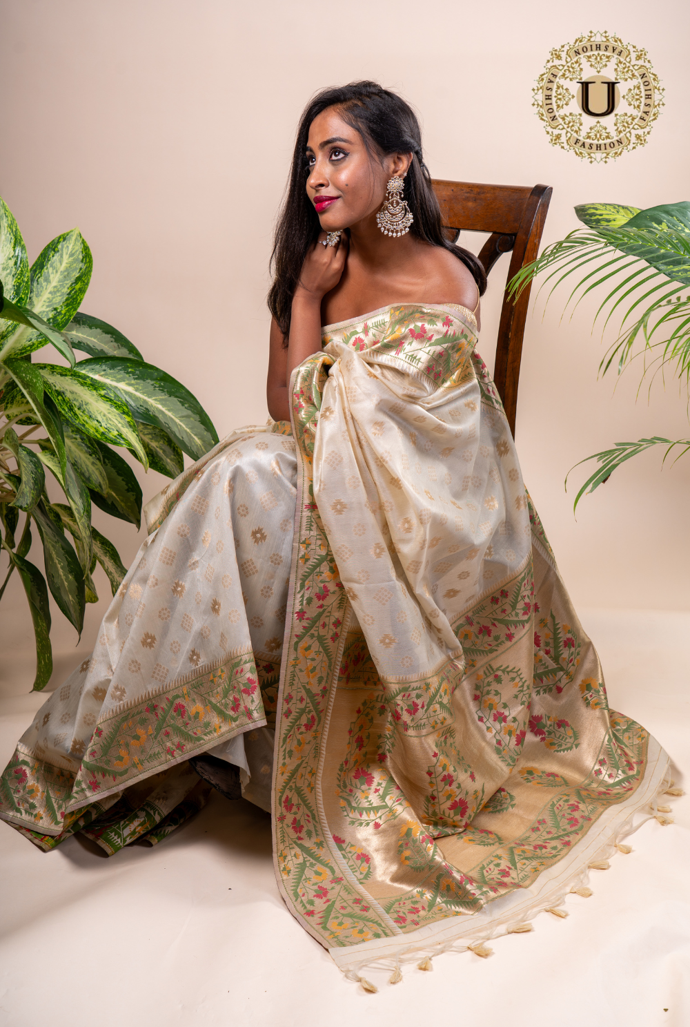 Off white Blended Silk  Zari Border Saree