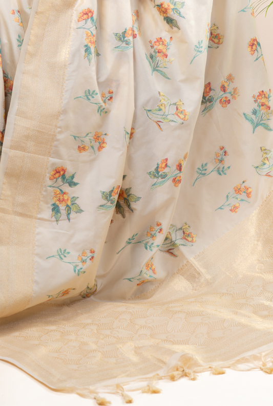 Offwhite Silk Cotton Floral Woven Saree